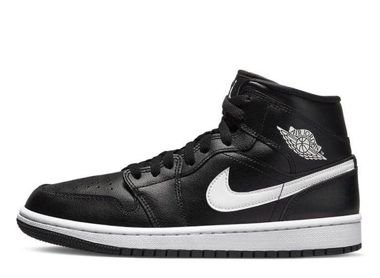 Air Jordan 1 Mid Black White (W) - pickUP