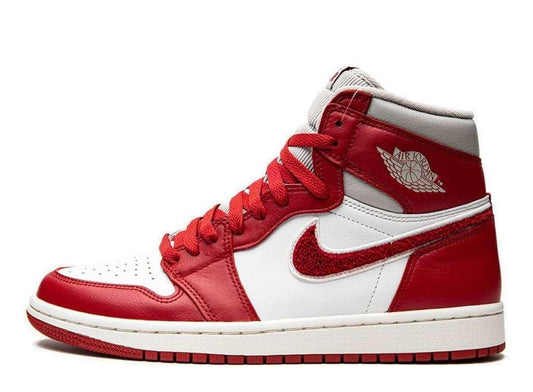 Air Jordan 1 Retro High OG Varsity Red (W) - pickUP