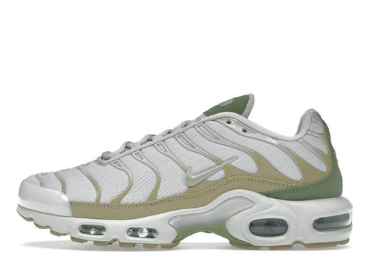 Nike Air Max Plus Light Bone Honeydew Alligator (W) - pickUP