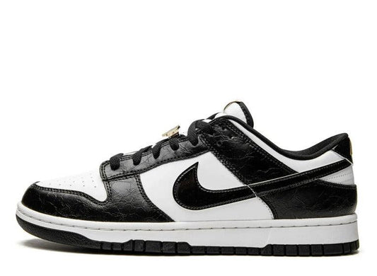 Nike Dunk Low SE World Champs Black White - pickUP