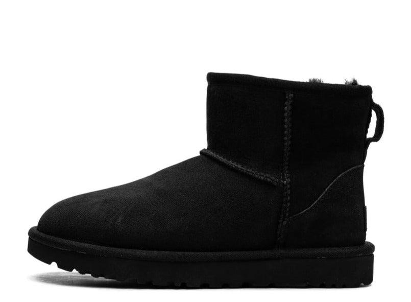 UGG Classic Mini II Boot Black (W) - pickUP