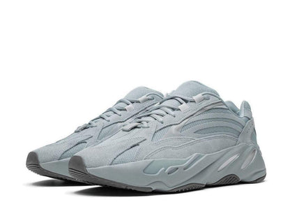 adidas Yeezy 700 V2 Hospital Blue - pickUP